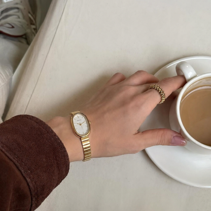 Le Marais Watch Moonlight | Balvem