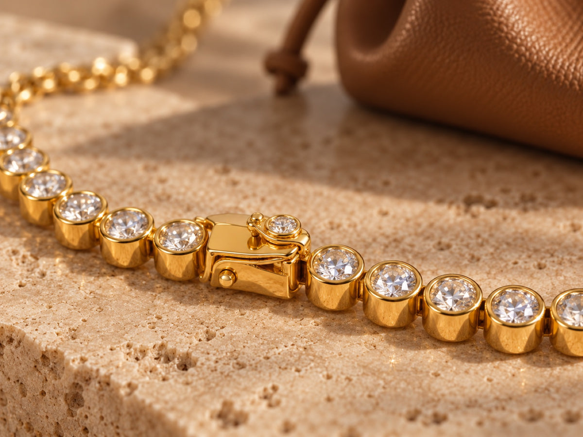 Jewellery craftsmanship detail