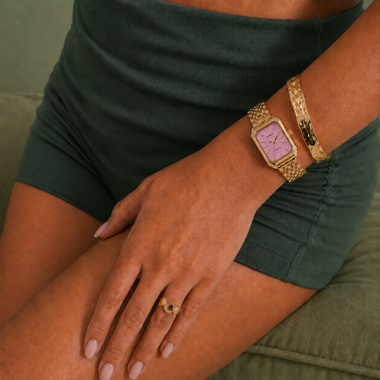 Le Marais Watch Petal | Balvem